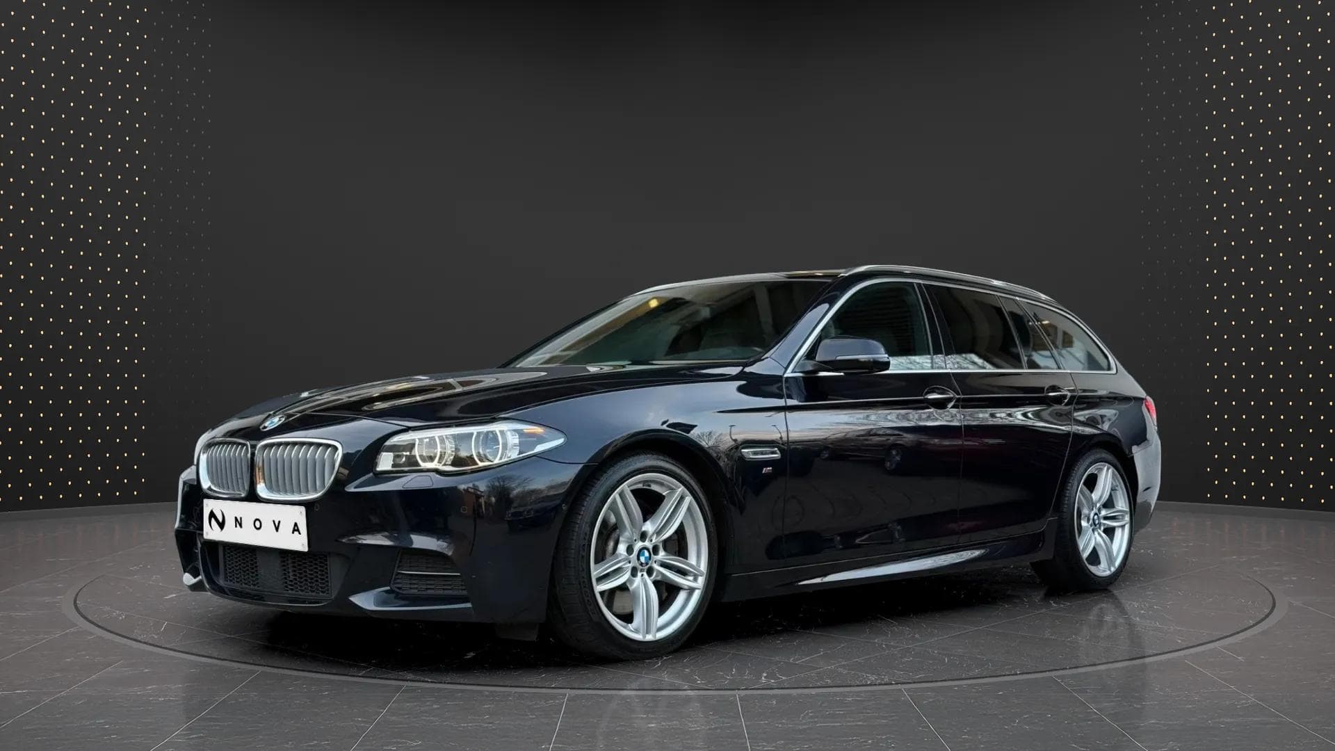 BMW M550 2016 - Photo principale