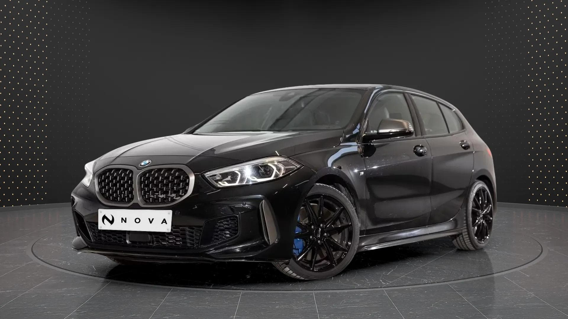 BMW M135 2021 - Photo principale