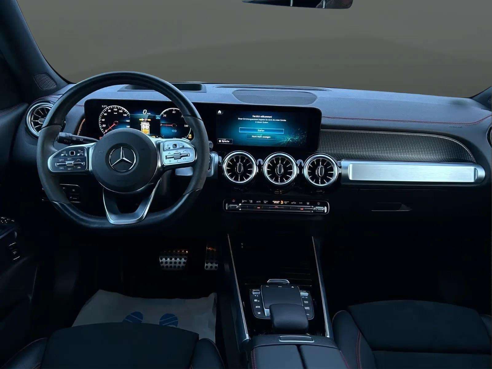 Mercedes-Benz EQB 2022 - Photo 3