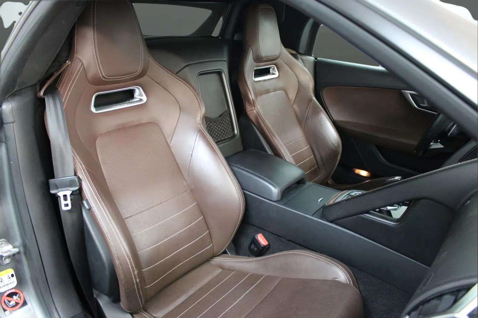 Jaguar F-Type 2017 - Photo 4