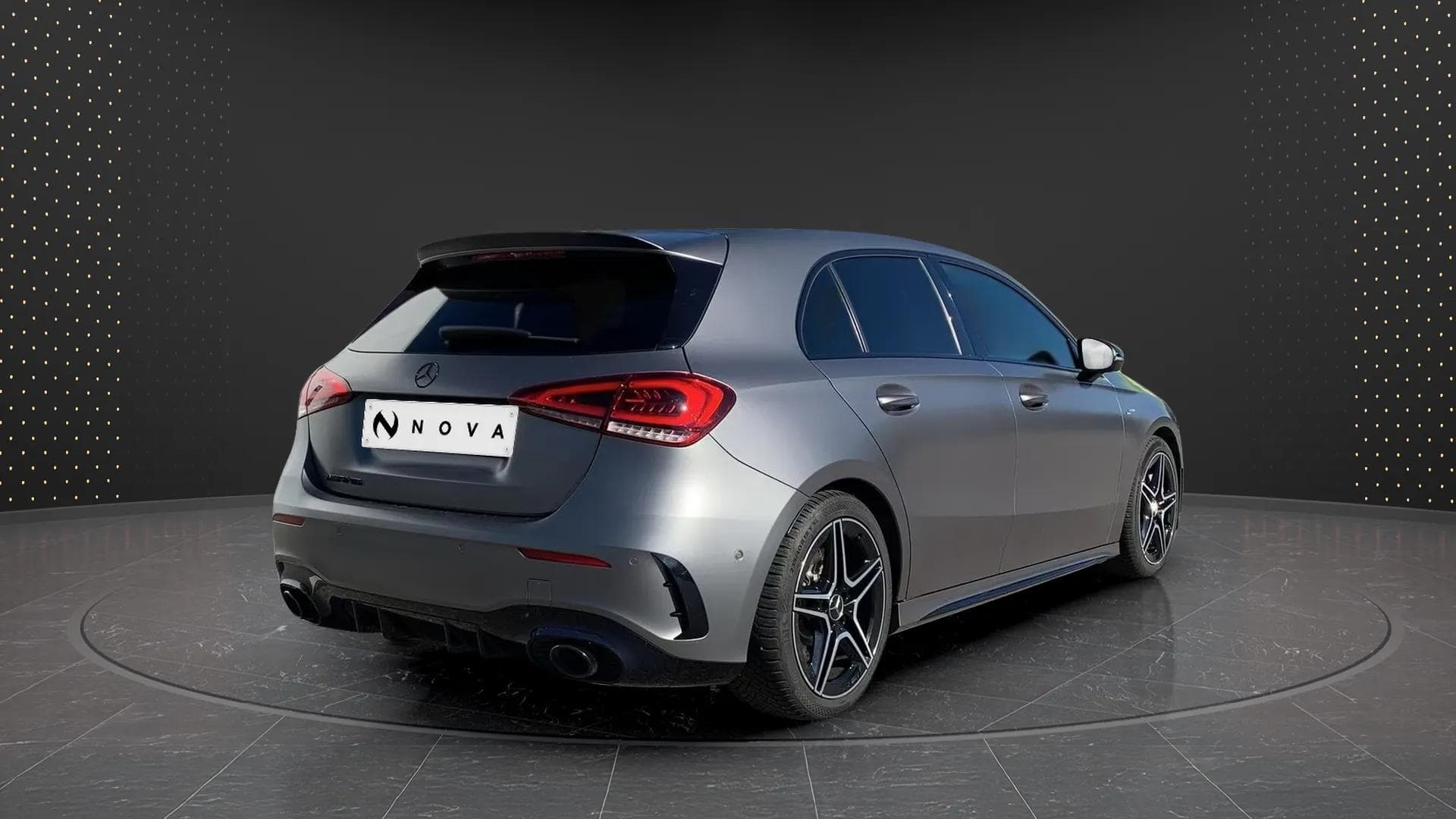 Mercedes-Benz A 35 AMG 2019 - Photo 5