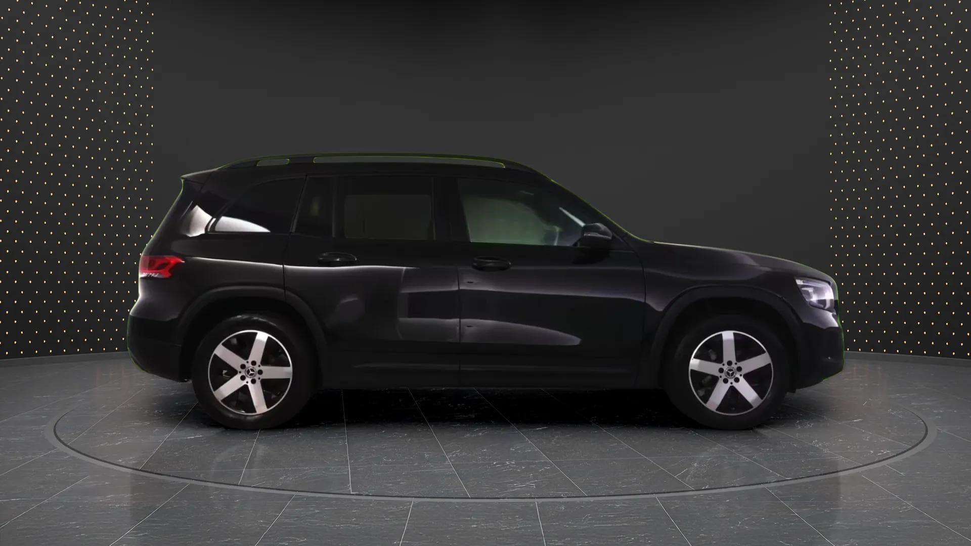 Mercedes-Benz GLB 200 2022 - Photo 4