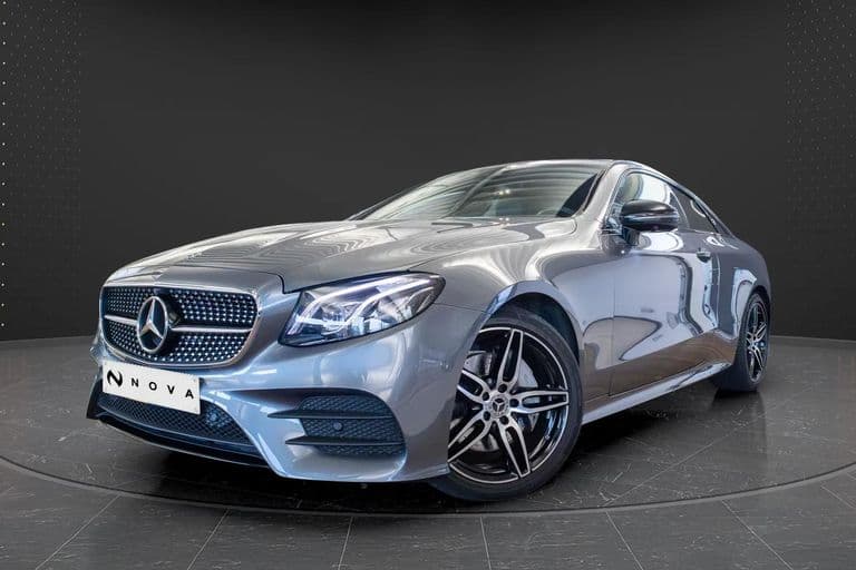 Mercedes-Benz Classe E 220 2021 - Photo principale