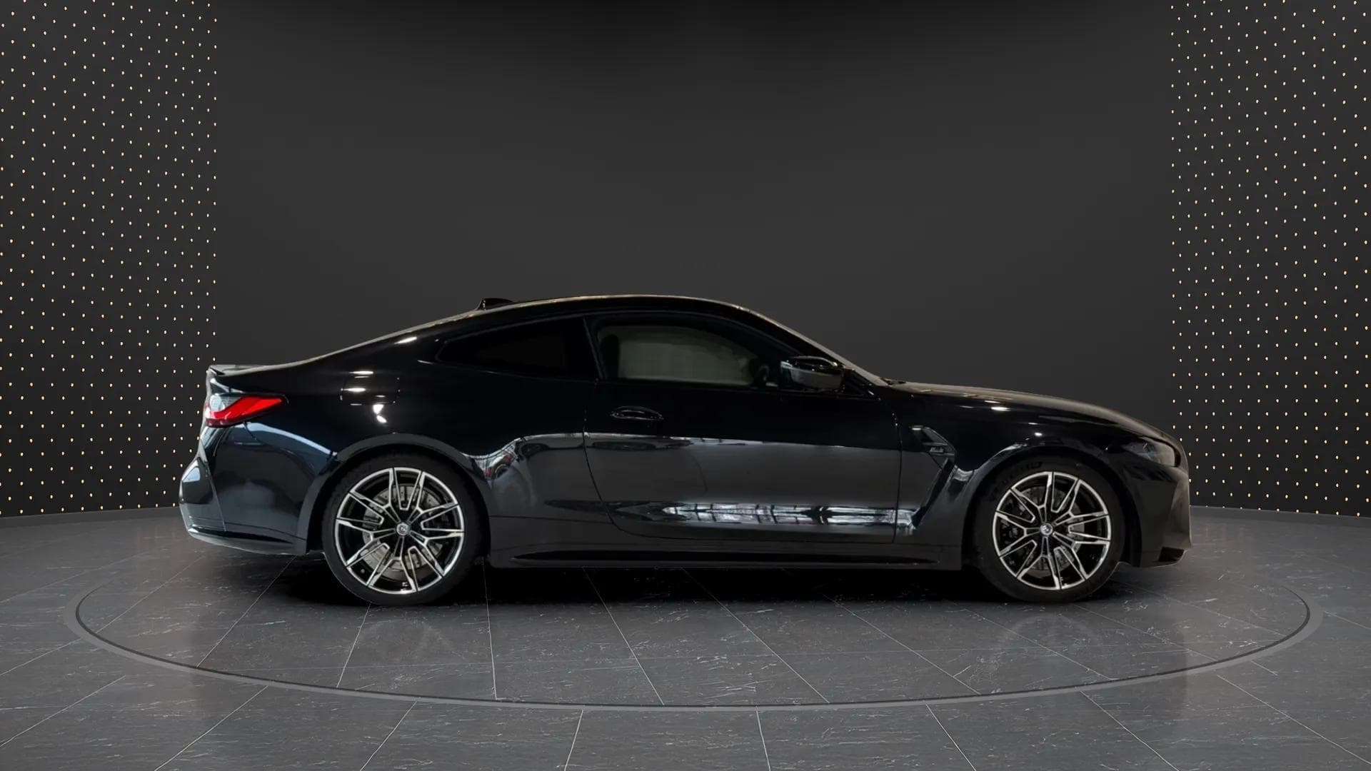 BMW M4 2022 - Photo 4