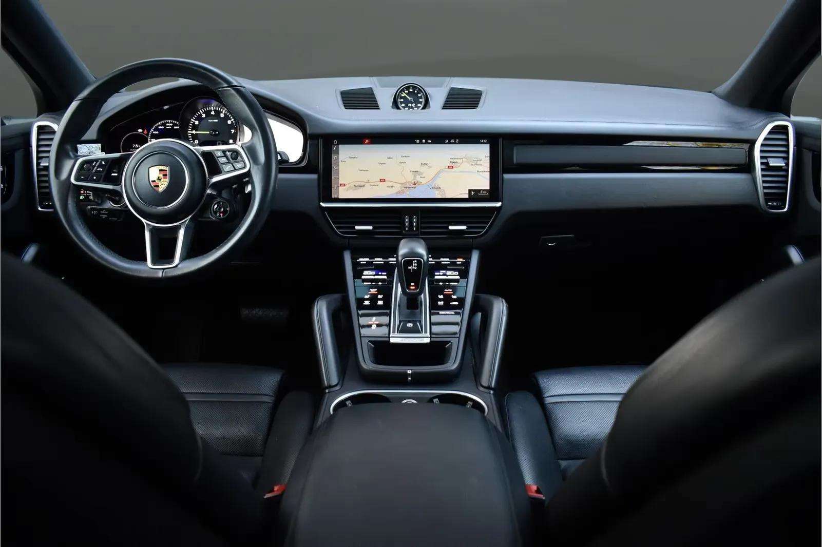 Porsche Cayenne Coupe 2020 - Photo 5