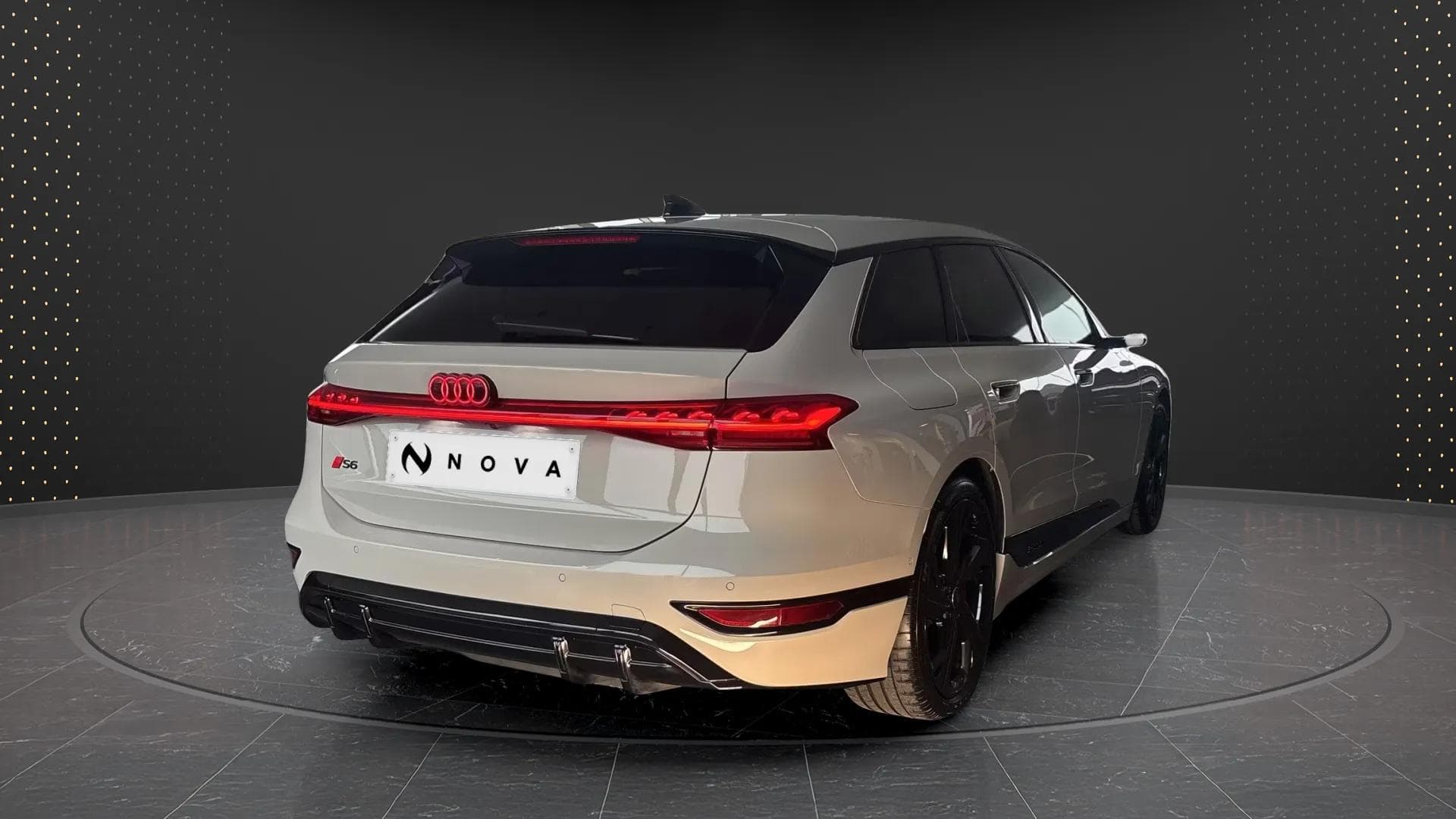 Audi S6 e-tron 2025 - Photo 4