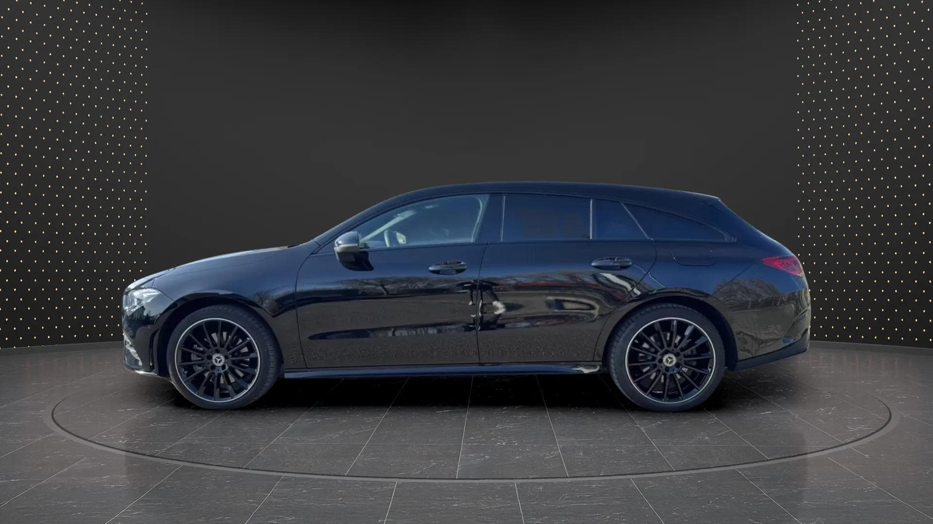 Mercedes-Benz CLA 250 Shooting Brake 2022 - Photo 4