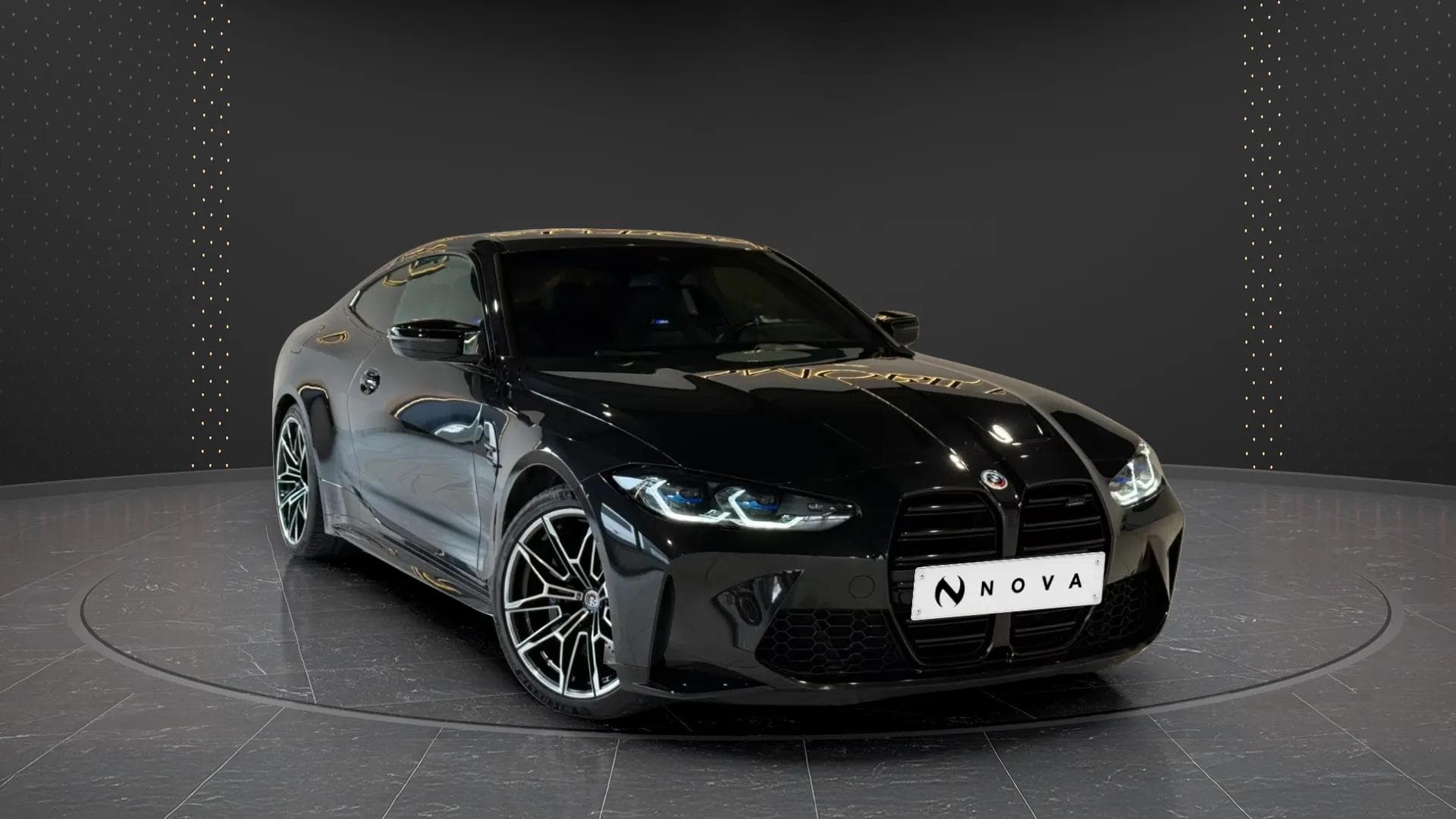 BMW M4 2022 - Photo principale